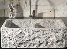 Farm & apron sinks